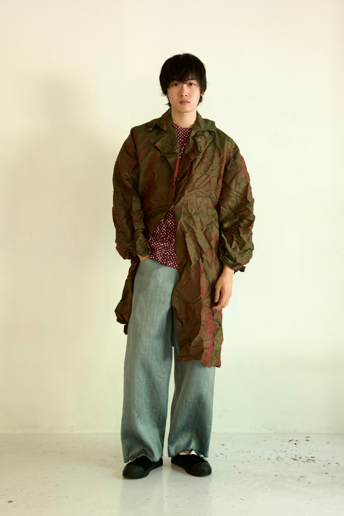 Crumpled Thai Silk Unisex Large Lapel Snap Coat (deep earth)