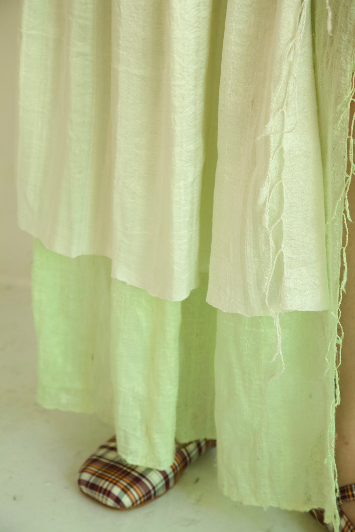 Debris Knit Hand-Spun Thai Silk Woven Scarf Long Sleeve Split Pinafore Dress (milk&absinthe)